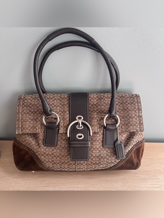 Coach Handbags - Vintage y2k Coach Soho Signature C Flap Satchel